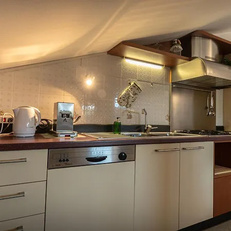 Apartment La Mansarda Dell'ulivo