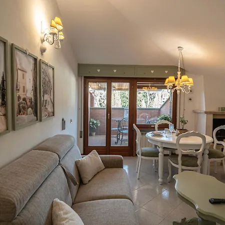La Mansarda Dell'ulivo Apartment